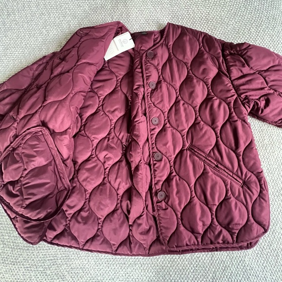 Jacket - Picture 2 of 5